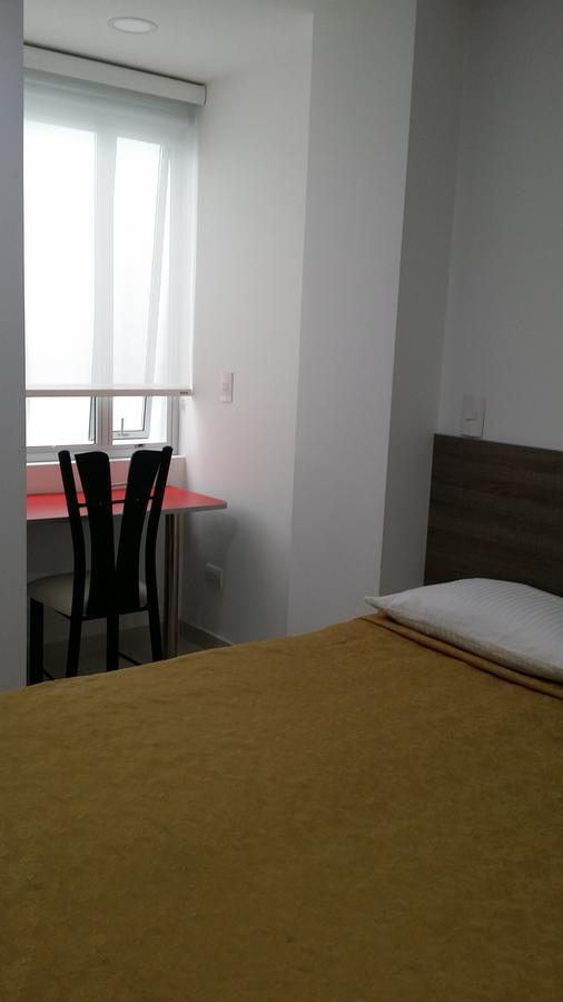 A Bogota On Holidays By Open - Hotel Cas-Embajada Americana Buitenkant foto
