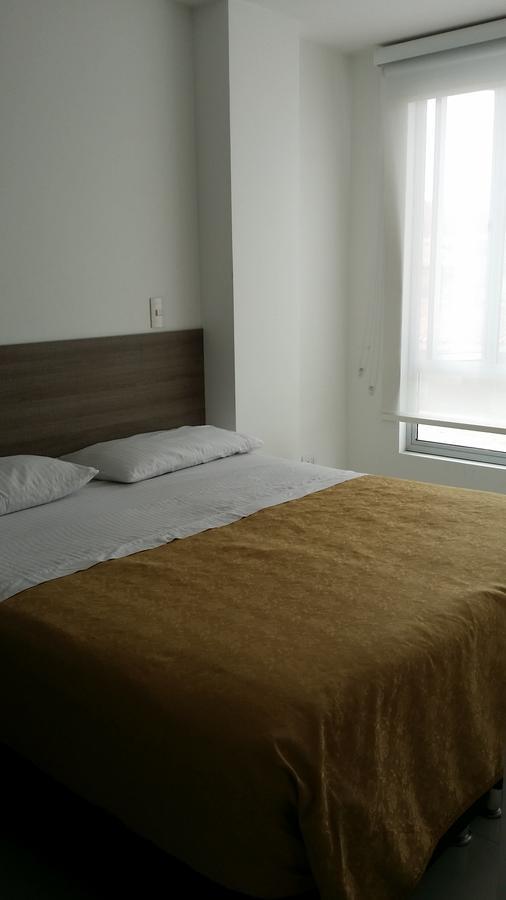 A Bogota On Holidays By Open - Hotel Cas-Embajada Americana Buitenkant foto