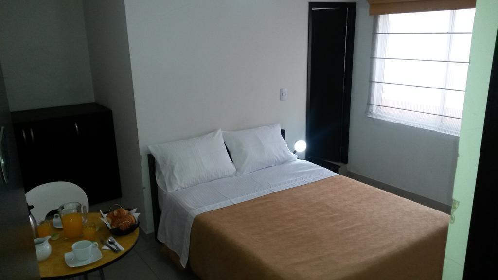 A Bogota On Holidays By Open - Hotel Cas-Embajada Americana Buitenkant foto