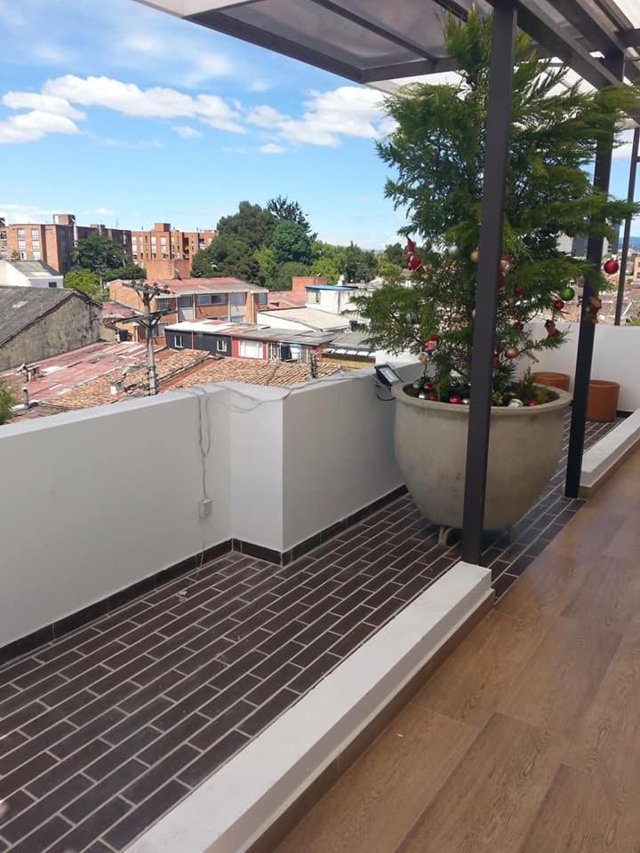A Bogota On Holidays By Open - Hotel Cas-Embajada Americana Buitenkant foto