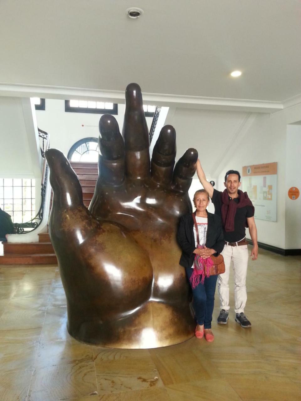 A Bogota On Holidays By Open - Hotel Cas-Embajada Americana Buitenkant foto